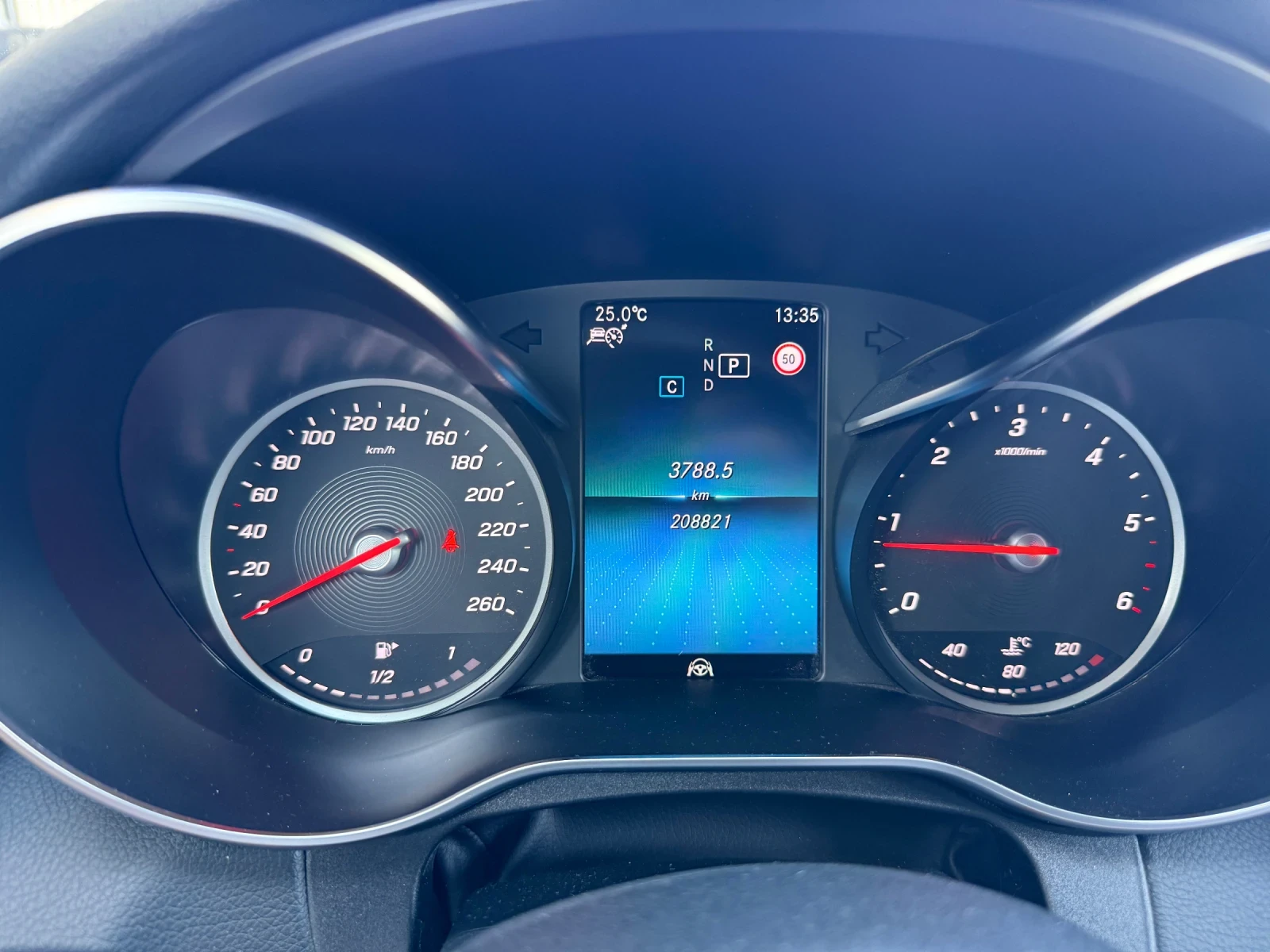 Mercedes-Benz C 220 AMG Optic+ 9Gtronic+ BlueTec+ Full Led+ Navi+ ���� | Mobile.bg � ����������� 9