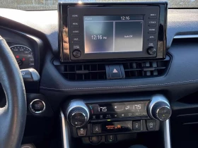 Toyota Rav4 * XLE * CARFAX * , снимка 9
