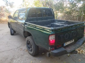 Toyota Hilux Пикап, снимка 5