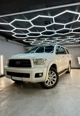 Toyota Sequoia Platinum