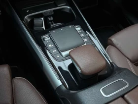 Mercedes-Benz GLB 250 250  CARFAX | Auto.bg — изображение 16