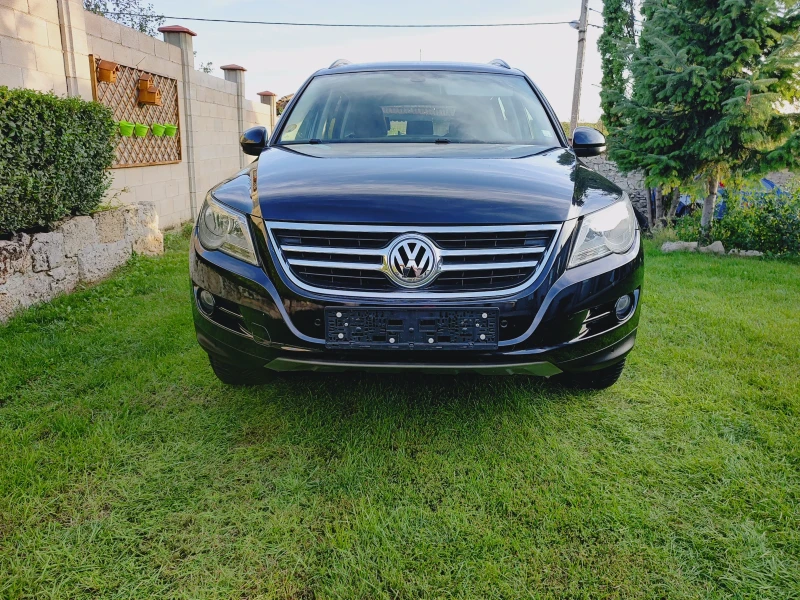 VW Tiguan 4x4 TDI, снимка 1 - Автомобили и джипове - 47212308