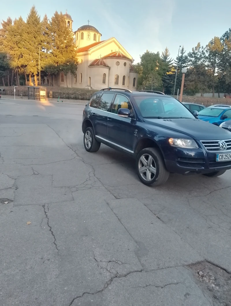 VW Touareg, снимка 3 - Автомобили и джипове - 47661591