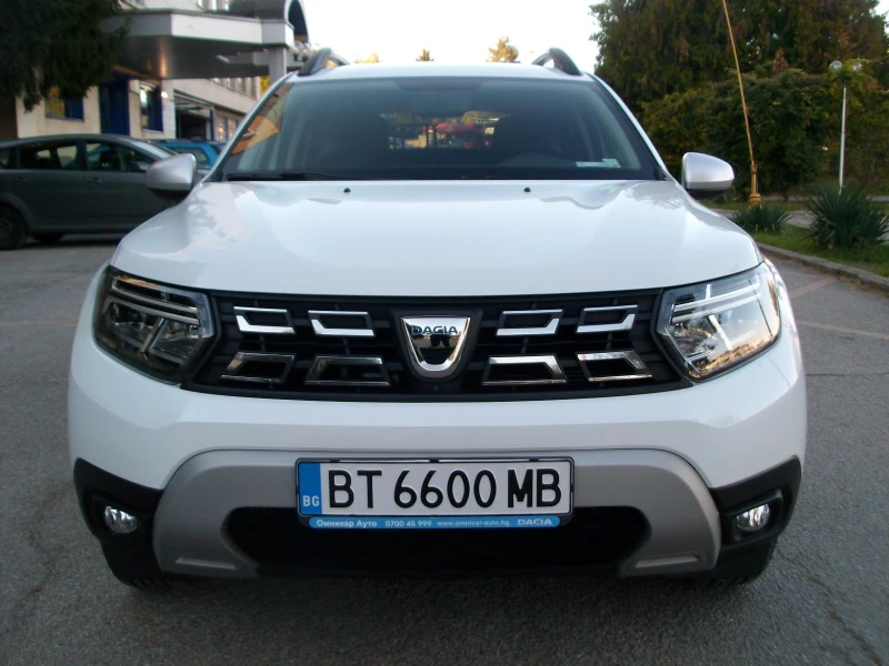 Dacia Duster 1.0 Tce LPG ГАРАНЦИЯ до 10.2027!!! Facelift !!!, снимка 2 - Автомобили и джипове - 47668753