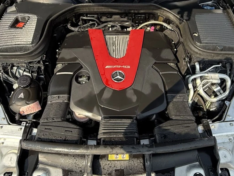 Mercedes-Benz GLC 43 AMG 4MATIC, снимка 15 - Автомобили и джипове - 53375614