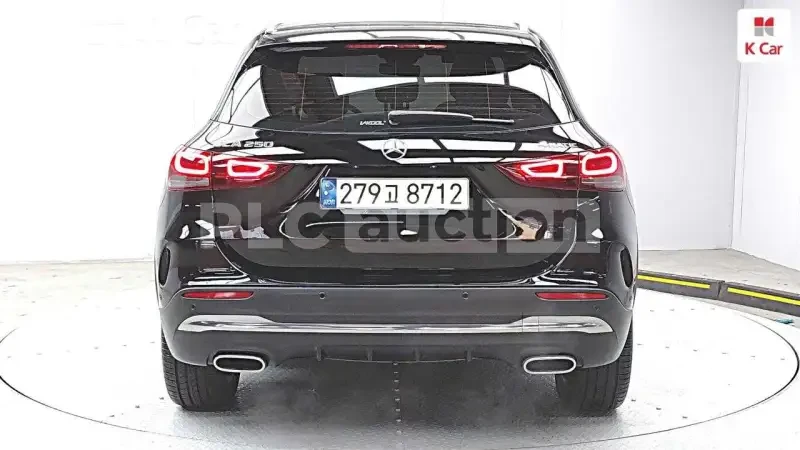 Mercedes-Benz GLA 250 4matic| DISTRONIC| КАМЕРА| ПОДГРЕВ| ВКЛ. ТЕХНОТЕСТ, снимка 15 - Автомобили и джипове - 54478722