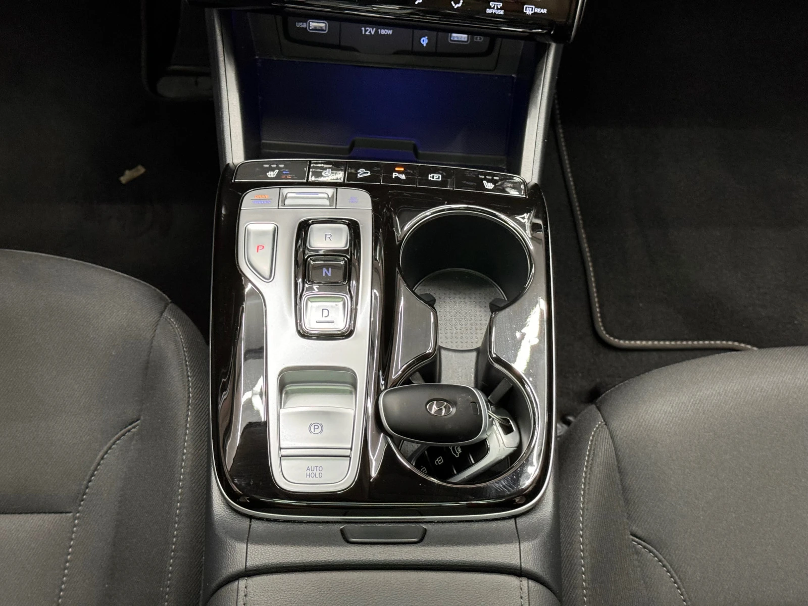 Hyundai Tucson PLUG IN HYBRID* 4x4* PANORAMA* KEYLESS* CAMERA  | Mobile.bg   11