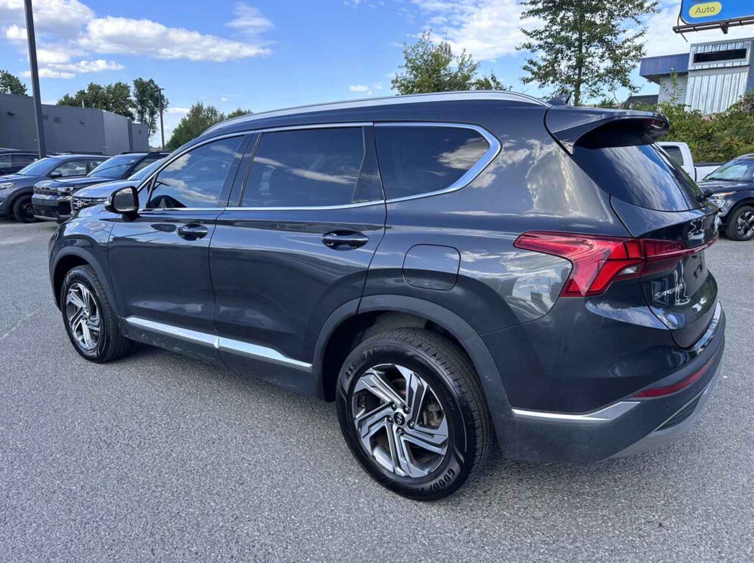 Hyundai Santa fe 2022 Hyundai Santa Fe Preferred - изображение 4