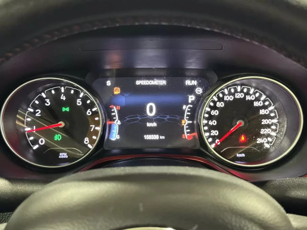 Jeep Compass Trailhawk 4WD* KEYLESS* REMOTE START* * CAM | Mobile.bg   7