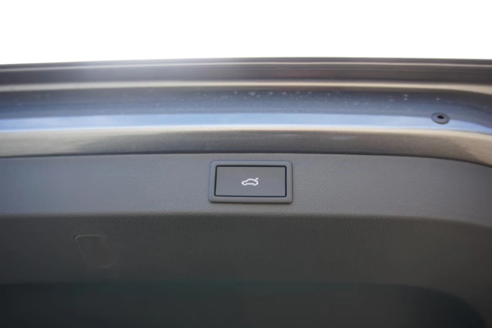 Skoda Karoq 1.5TSI/150HP/SELECT/DSG/AHK/CAM/NAVI/CPLAY/261q, снимка 15 - Автомобили и джипове - 54429145