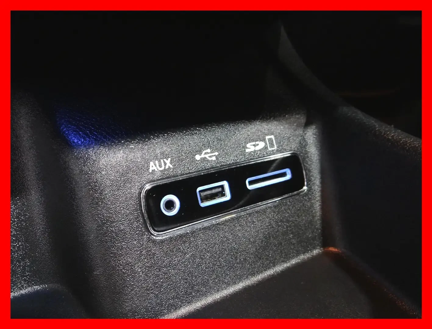 Dodge Durango GT 3.6 AWD / 7 SEATS / TV / BLACK LEATHER , снимка 13 - Автомобили и джипове - 54646542