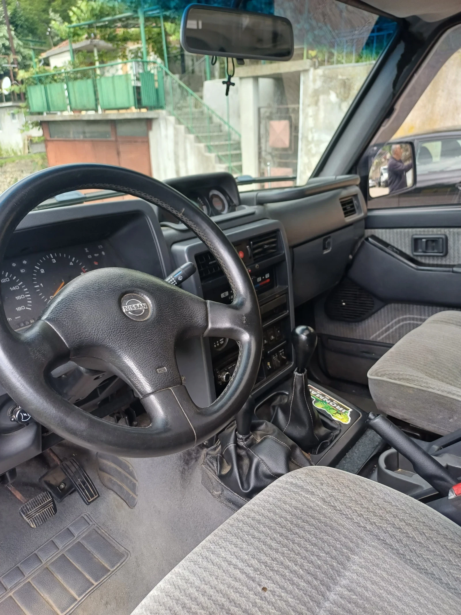 Nissan Patrol У60, снимка 8 - Автомобили и джипове - 54917752