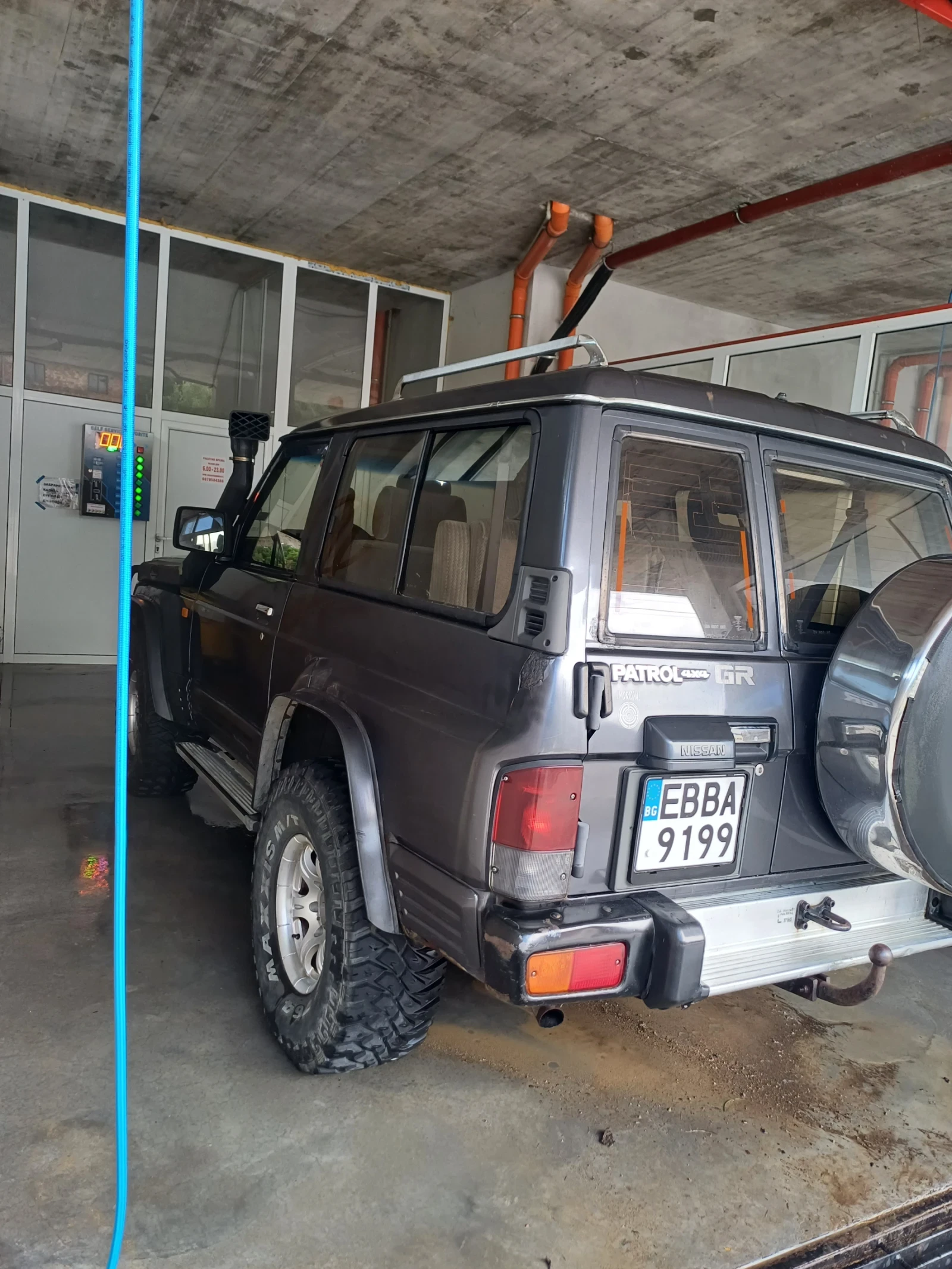 Nissan Patrol У60, снимка 4 - Автомобили и джипове - 54917752
