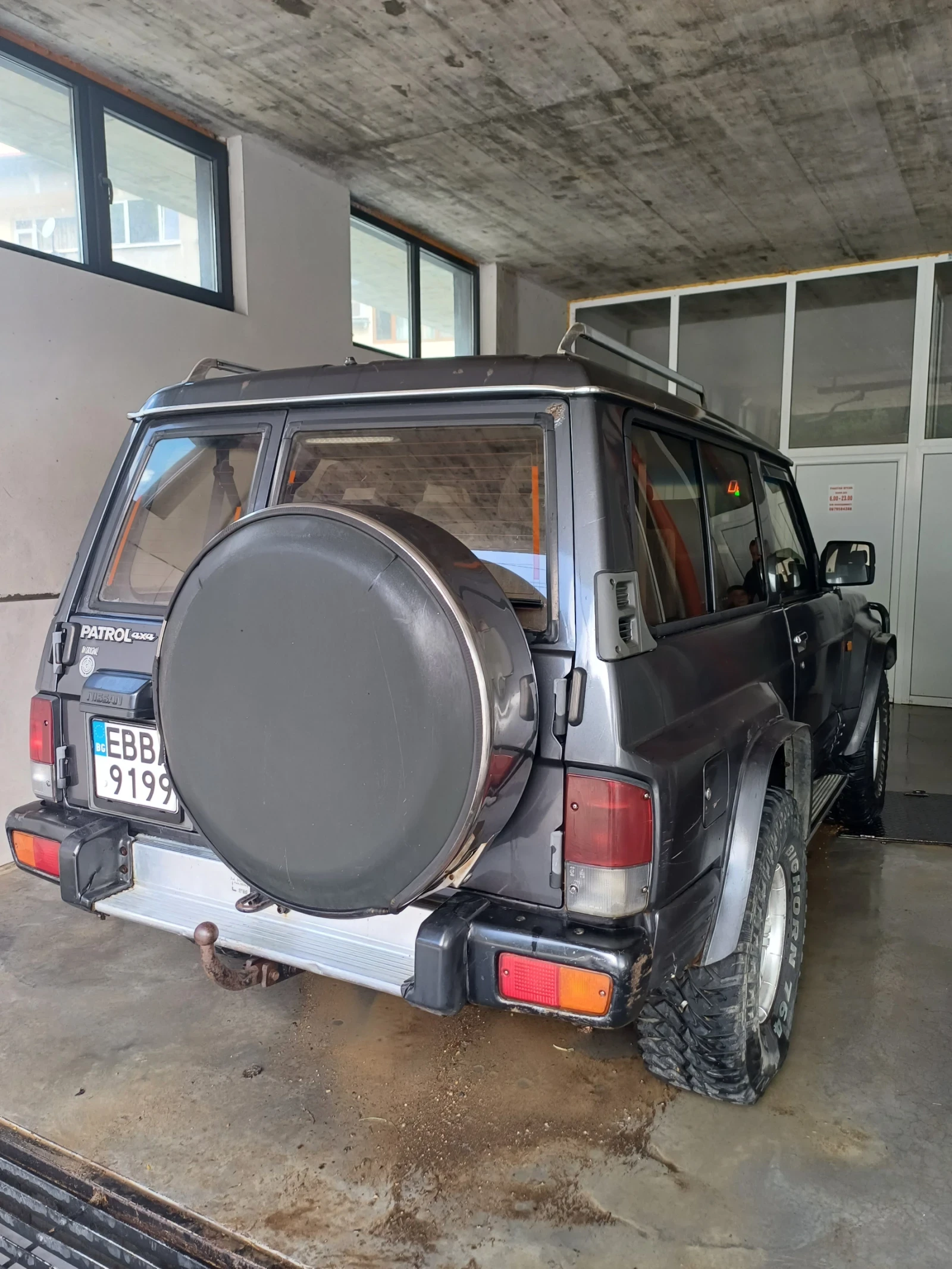 Nissan Patrol У60, снимка 3 - Автомобили и джипове - 54917752