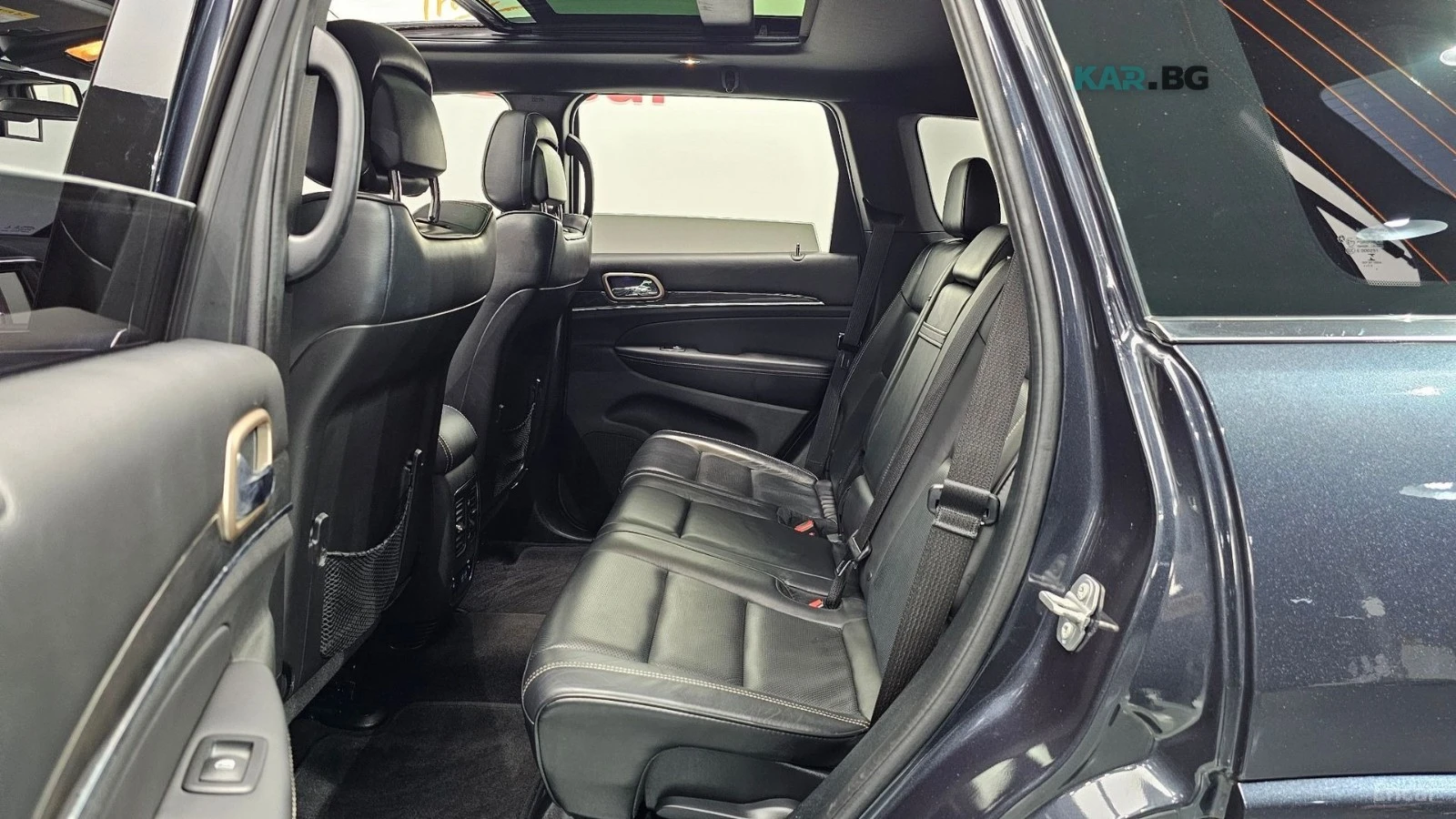 Jeep Grand cherokee OVERLAND 4X4 3.6 ОБДУХВАНЕ ВЪЗДУХ ПАНОРАМА , снимка 10 - Автомобили и джипове - 54961376