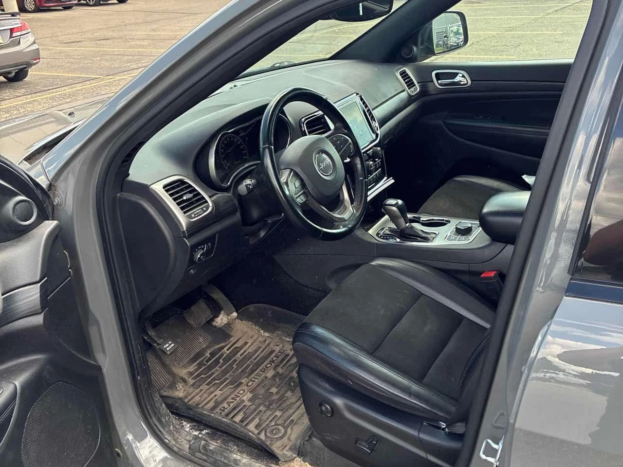 Jeep Grand cherokee * Altitude * КЛИП НА МОТОРА * ПРЕДСТАВИТЕЛСТВО, снимка 8 - Автомобили и джипове - 55221246