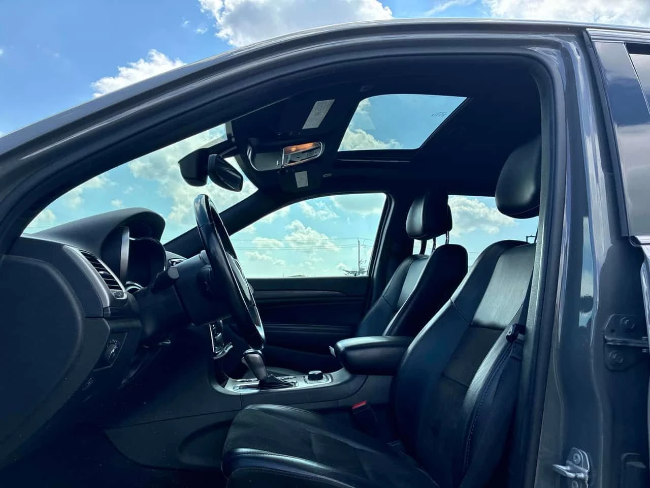 Jeep Grand cherokee * Altitude * КЛИП НА МОТОРА * ПРЕДСТАВИТЕЛСТВО, снимка 7 - Автомобили и джипове - 55221246