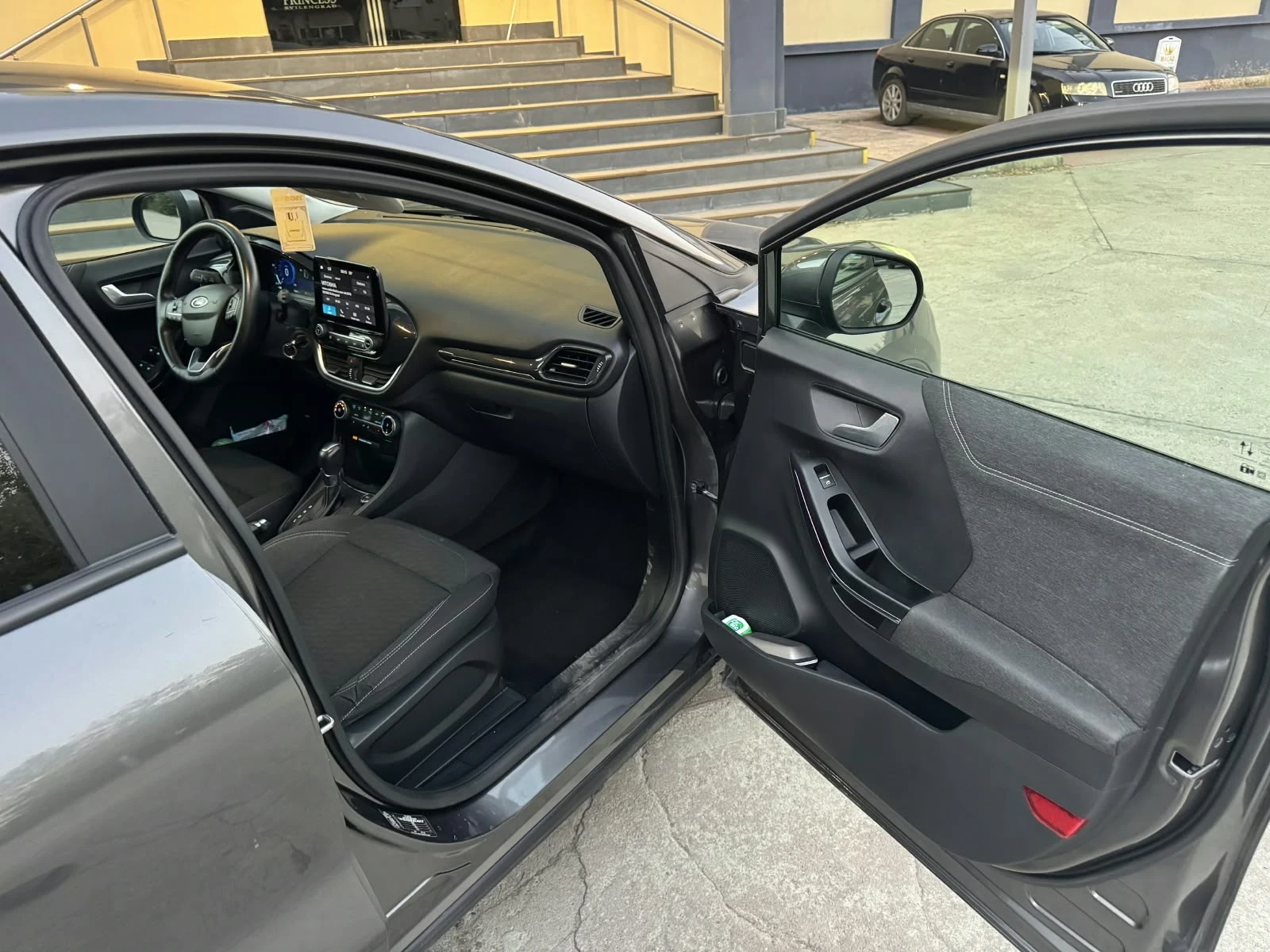 Ford Kuga 1.0 hybrid virtual , снимка 7 - Автомобили и джипове - 55868008