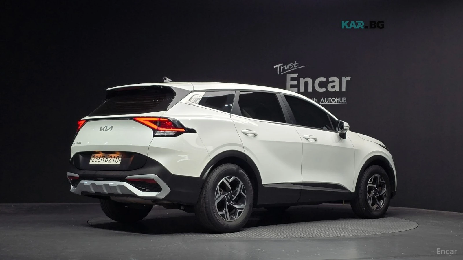 Kia Sportage TRENDY* DISTRONIC* ПОДГРЕВ* КАМЕРА* KEYLESS* , снимка 3 - Автомобили и джипове - 55898387