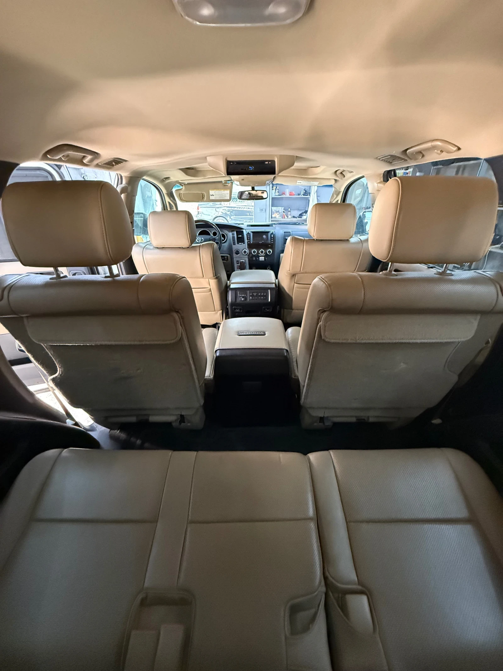 Toyota Sequoia Platinum, снимка 15 - Автомобили и джипове - 55989078