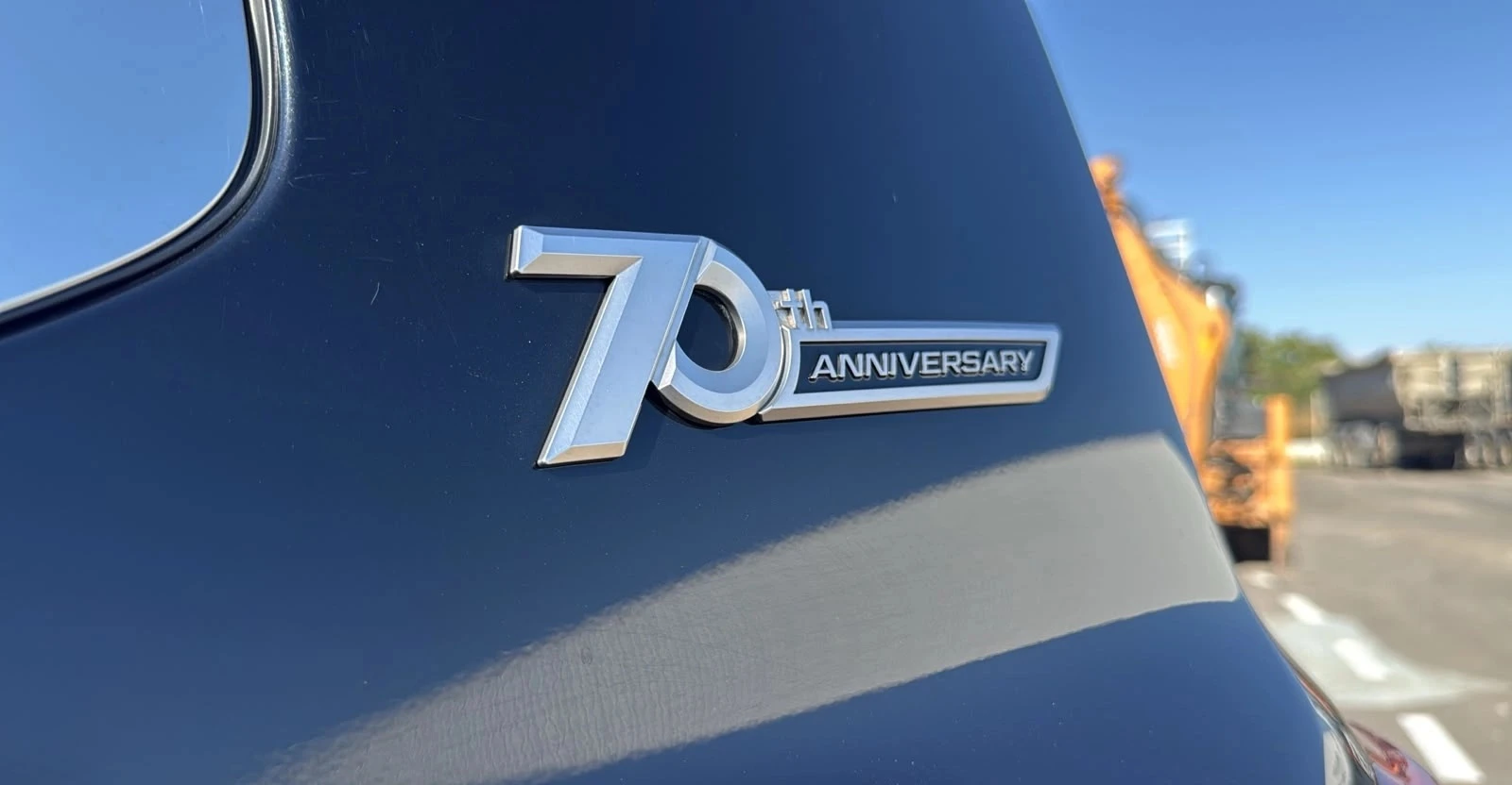 Toyota Land cruiser 300 70th Anniversary | Mobile.bg � ����������� 12