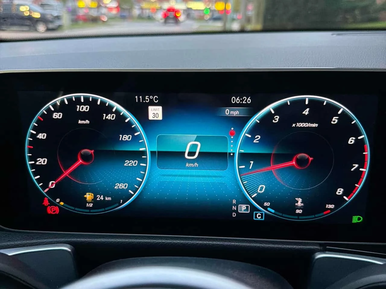 Mercedes-Benz GLB 250 250  CARFAX | Mobile.bg � ����������� 8