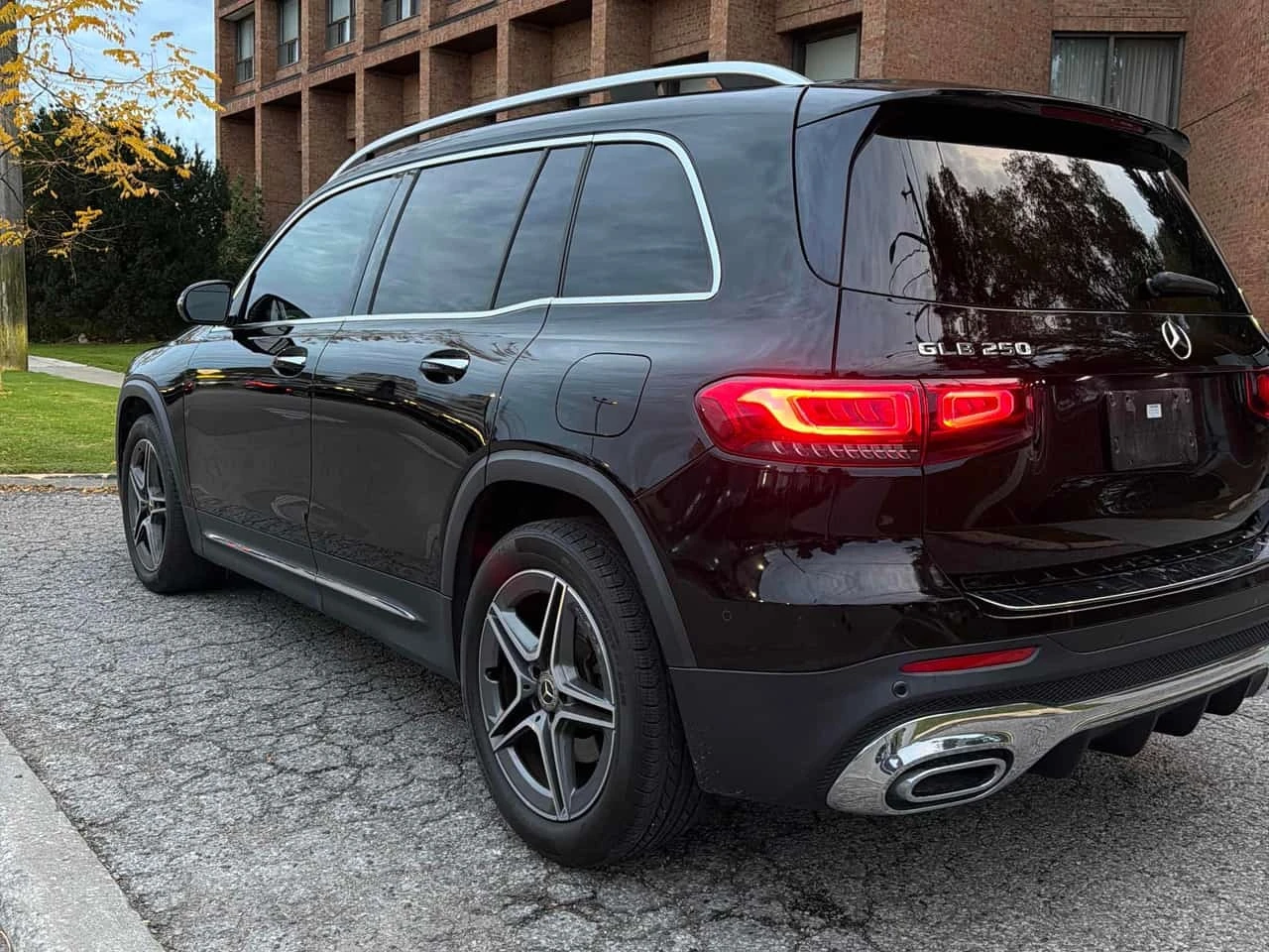 Mercedes-Benz GLB 250 250  CARFAX | Mobile.bg � ����������� 12