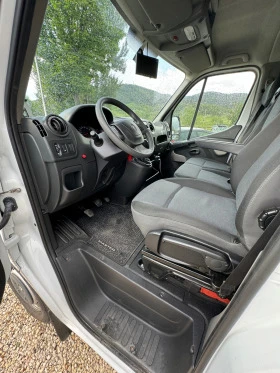 Renault Master 2.3dCi 170hp Падащ Борд, снимка 11