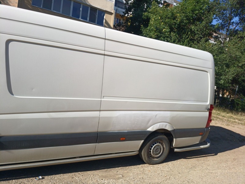 VW Crafter, снимка 4 - Бусове и автобуси - 46843343