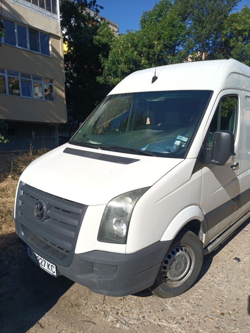 VW Crafter, снимка 2 - Бусове и автобуси - 46843343