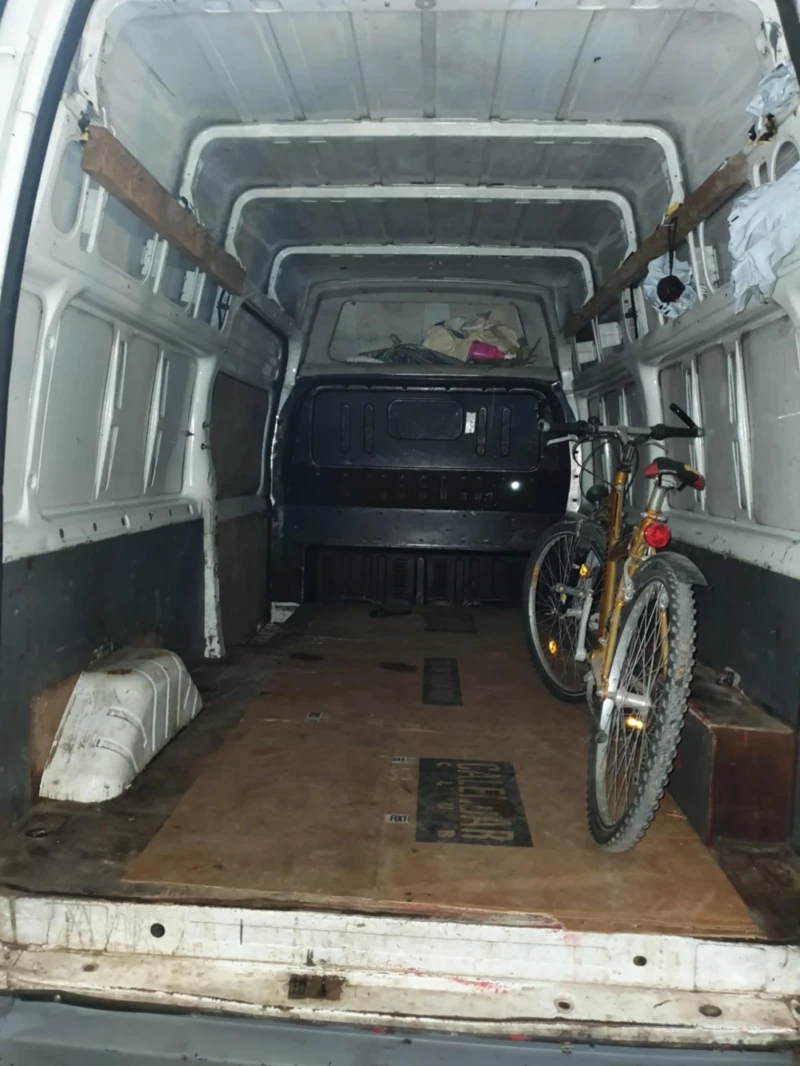 Ford Transit, снимка 6 - Бусове и автобуси - 47735389