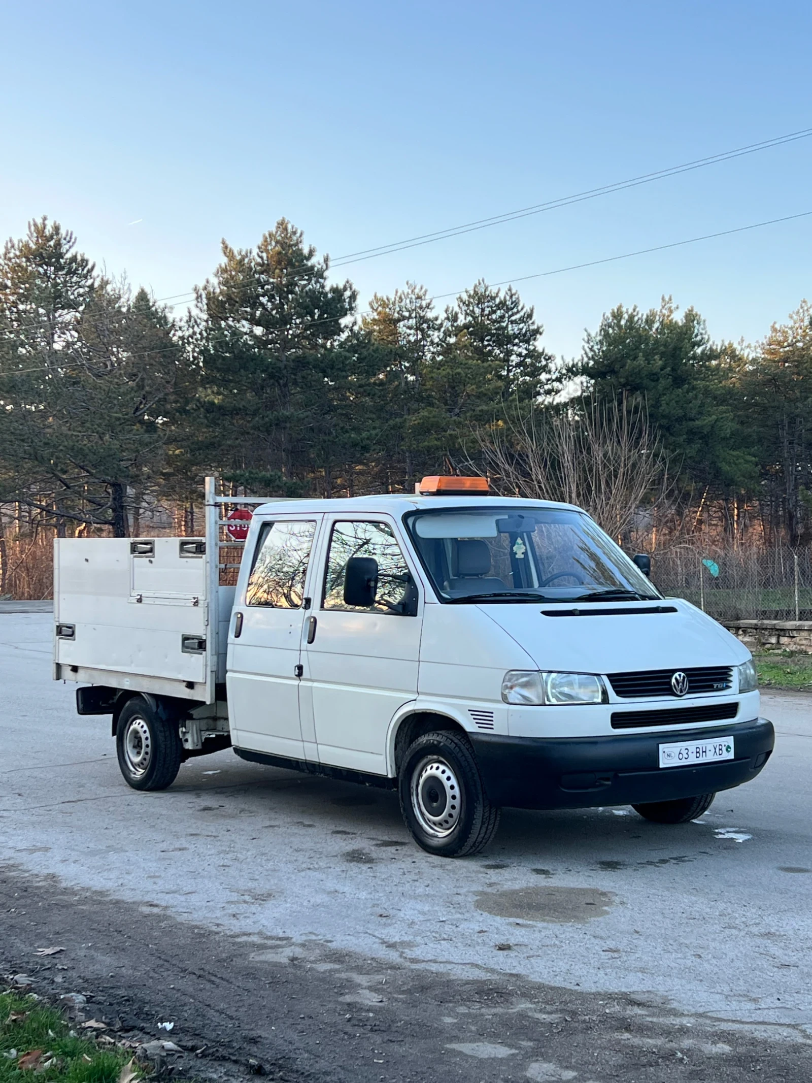 VW Transporter 2.5TDI - изображение 3