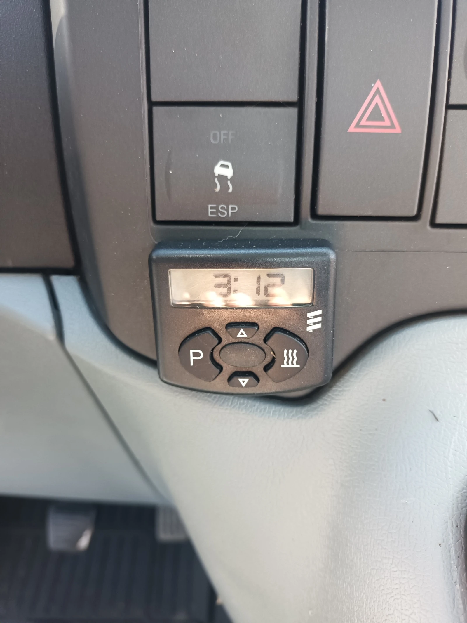 Ford Transit 2.2Tdci, снимка 12 - Бусове и автобуси - 54116301