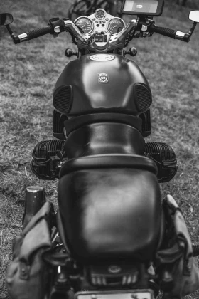     BMW R 1100R
