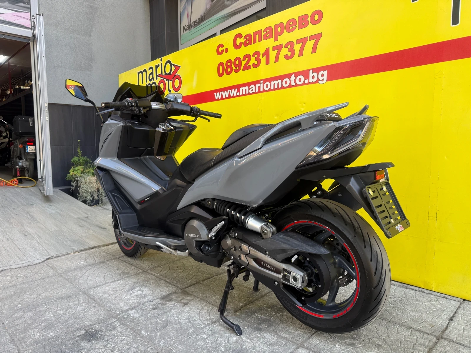 Kymco AK 550, снимка 8 - Мотоциклети и мототехника - 55986019