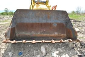 Булдозер Komatsu НА ЧАСТИ, снимка 13