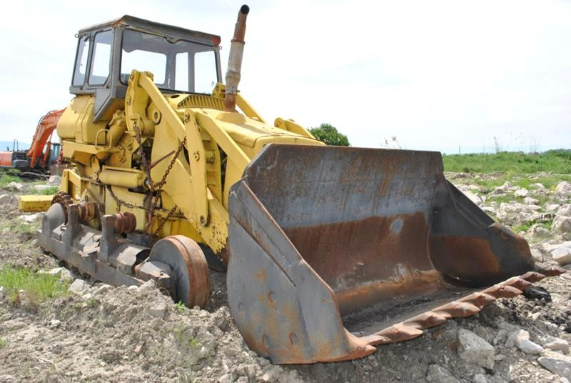 Булдозер Komatsu НА ЧАСТИ, снимка 14 - Индустриална техника - 32749219