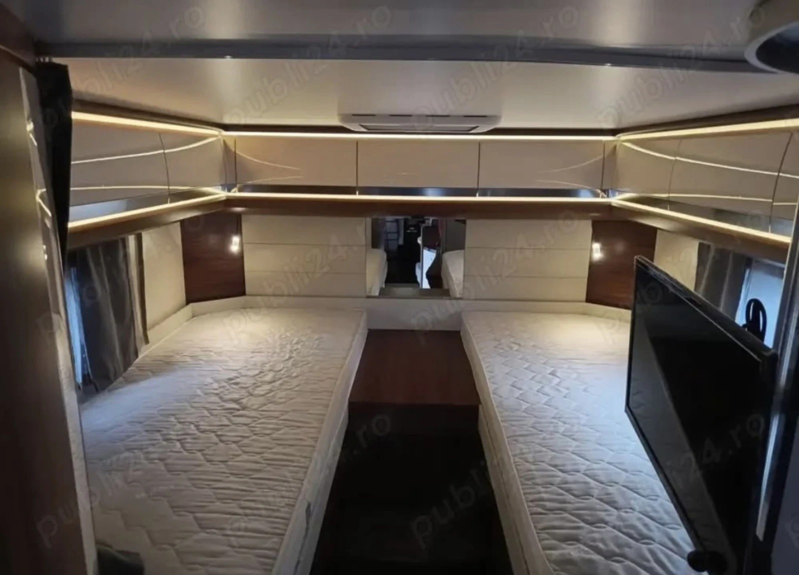 Кемпер Fiat Hobby Premium , снимка 4 - Каравани и кемпери - 54361013