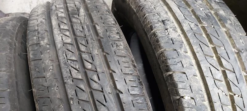 Гуми Летни 205/70R15, снимка 3 - Гуми и джанти - 32281939