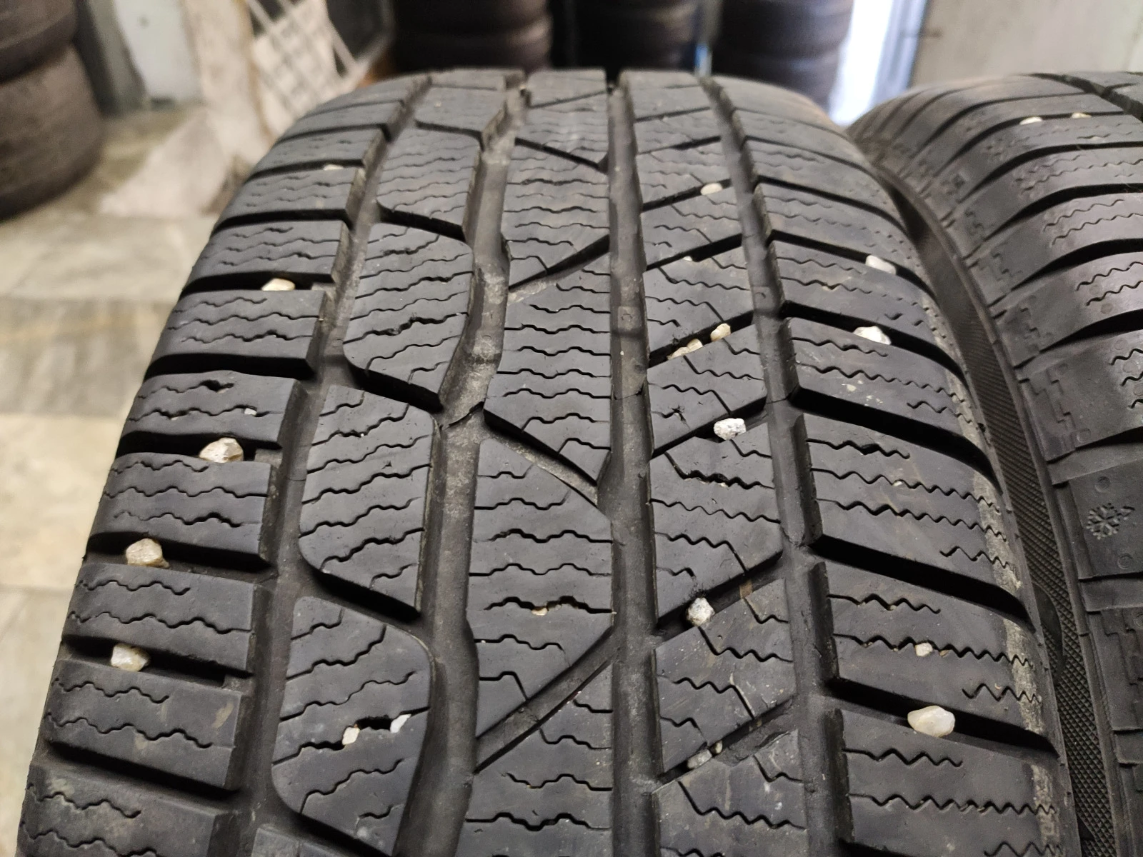  215/55R18 | Mobile.bg   2