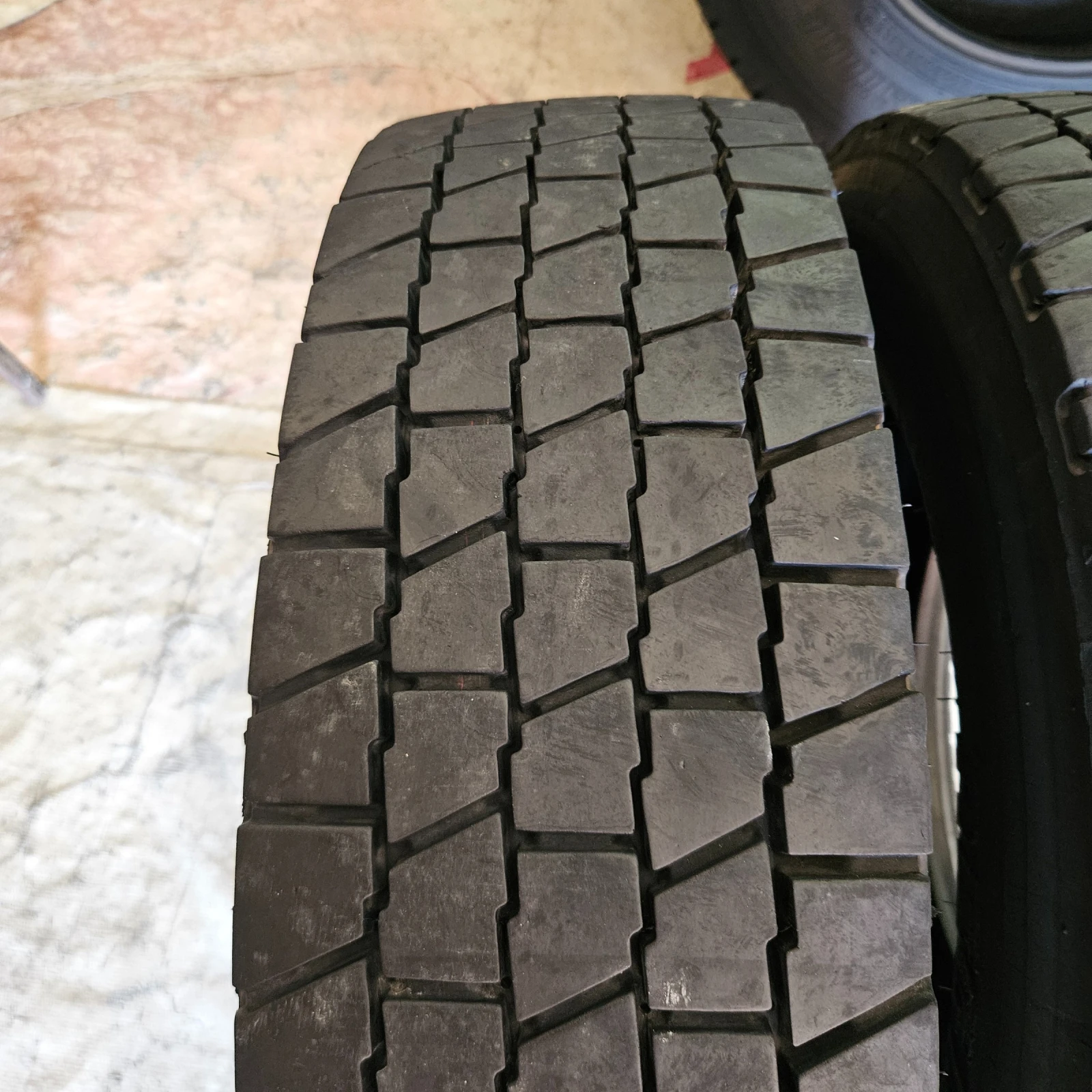 215/75R17.5 | Mobile.bg   3