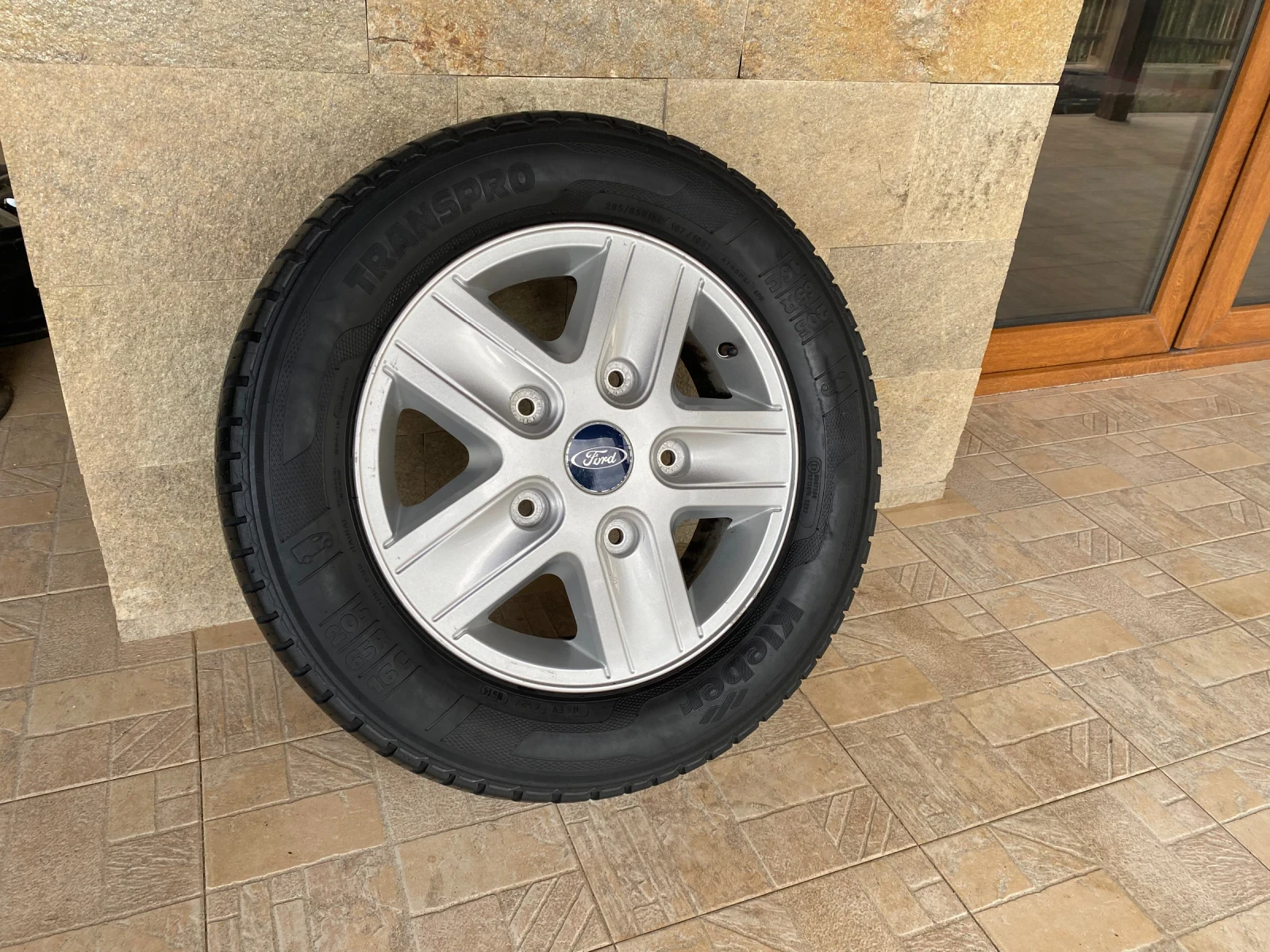 Гуми с джанти Kleber 205/65R16, снимка 5 - Гуми и джанти - 56245117