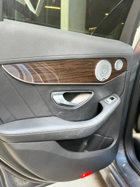 Mercedes-Benz C 300, снимка 12