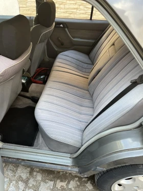 Mercedes-Benz 124, снимка 9