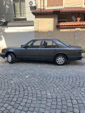 Mercedes-Benz 124, снимка 6