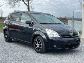     Toyota Corolla verso 2.2D-4D 136.