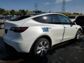 Tesla Cybertruck Yes All wheel drive, снимка 5