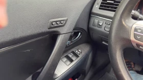 Toyota Avensis 2.0 152 к.с , снимка 8