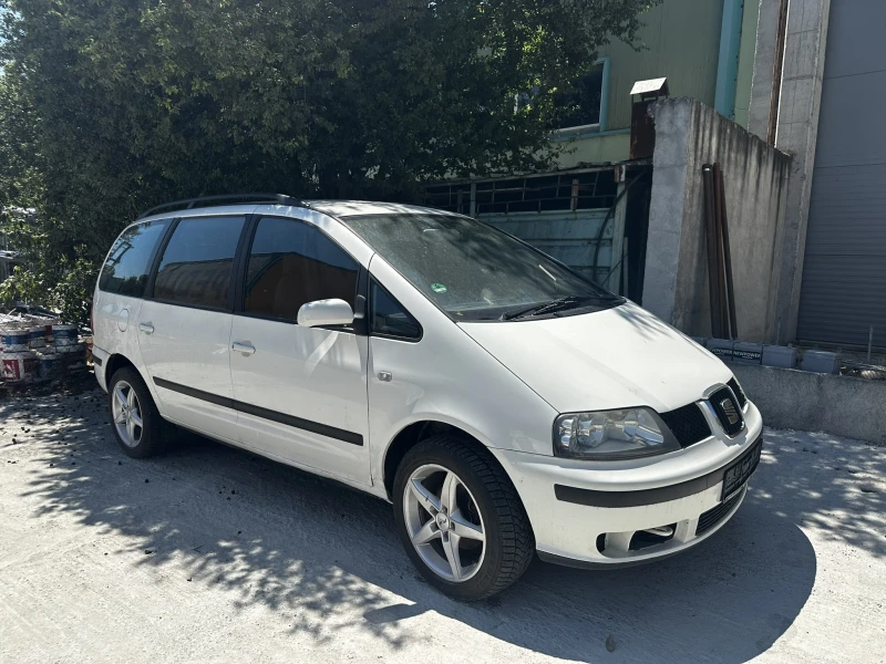 Seat Alhambra, снимка 2 - Автомобили и джипове - 47613670