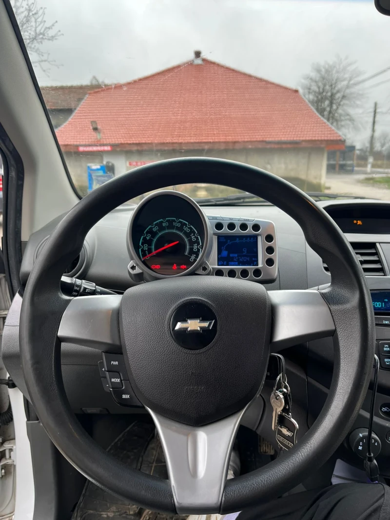 Chevrolet Spark, снимка 3 - Автомобили и джипове - 48272807